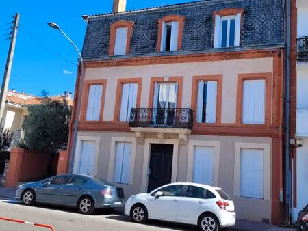 immeuble de caractere tres bien situe a montauban