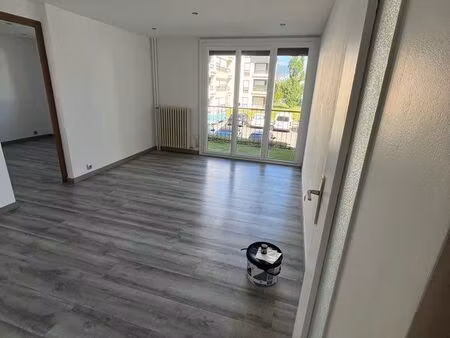 location appartement t4