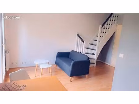 loue duplex meublé