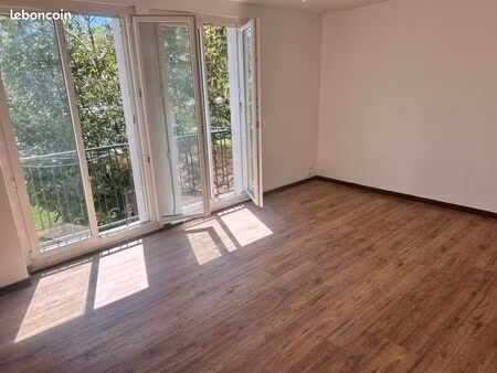 appartement t4 - 96 m2 centre de lavelanet