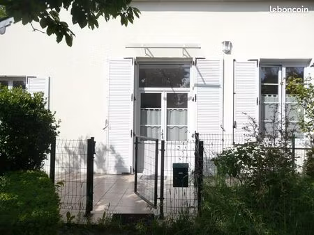location pavillon meuble
