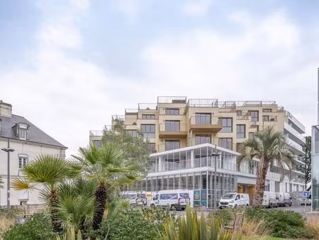 appartement t3 meublé - résidence neuve de standing - quai du péristyle