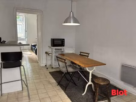 vente appartement 2 pièces à nantes canclaux - mellinet (44000) : à vendre 2 pièces / 33m²