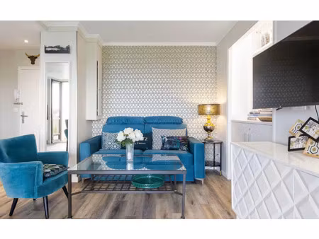 location appartement, 53.45 m² t-3 à biarritz, 895 €