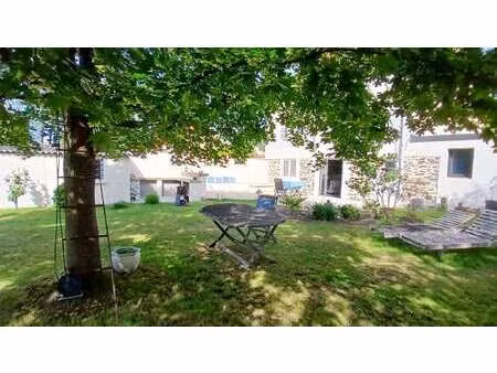vente maison à nantes (44000) : à vendre / 170m² nantes