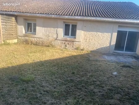 maison mitoyenne à louer