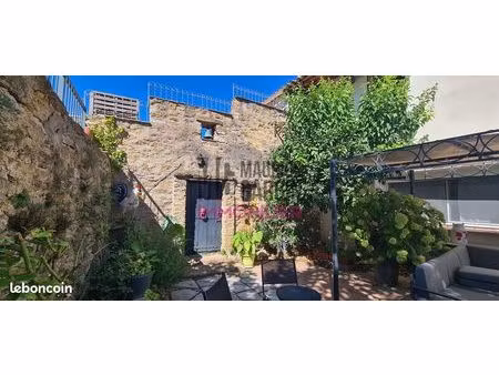 mas 5 pièces 140 m²