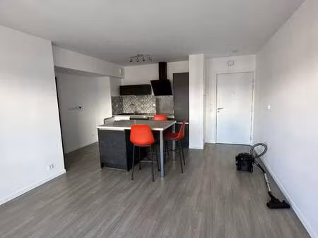 location appartement 2 pièces à vern-sur-seiche (35770) : à louer 2 pièces / 44m² vern-sur