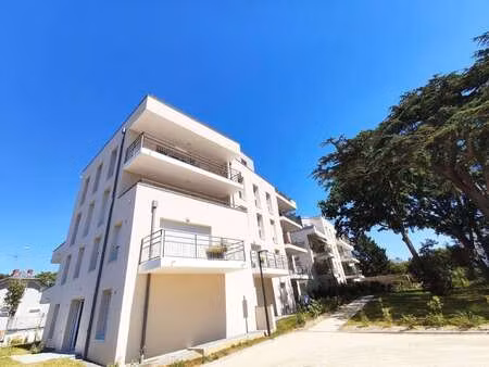 location appartement 2 pièces à angers belle beille (49000) : à louer 2 pièces / 42m² ange