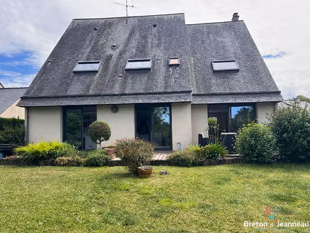 maison laval 142 m²