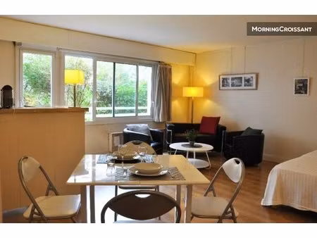 superbe studio 40 m2 rez de jardin