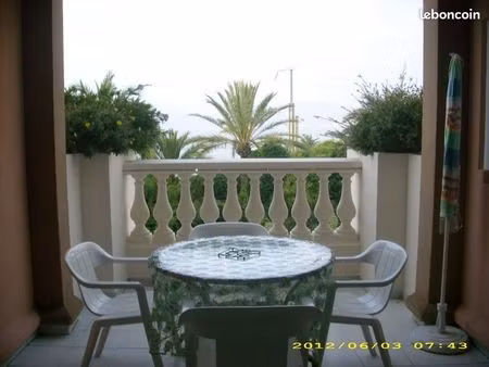 studio meuble etudiant stagiaire garage cannes la bocca