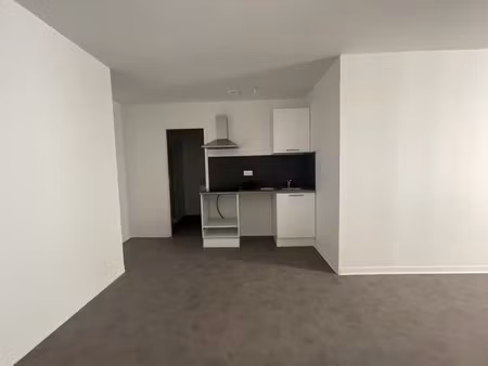 location appartement 2 pièces 40 m² à narbonne (11100)