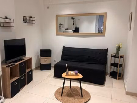 studio meublé, 25 m² port de la ciotat