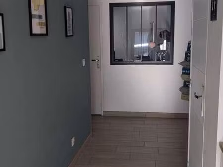 location bureaux et commerces à forges-les-eaux (76440) : à louer / forges-les-eaux