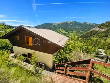 chalet de 80 m² à allos