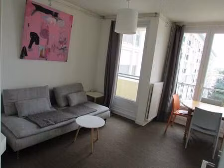 location appartement 3 pièces meublé à rennes (35000) : à louer 3 pièces meublé / 57m² ren