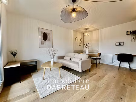 studio bis meublé - lyon 7ème