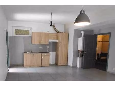 appartement 2 ch. à louer, charleroi