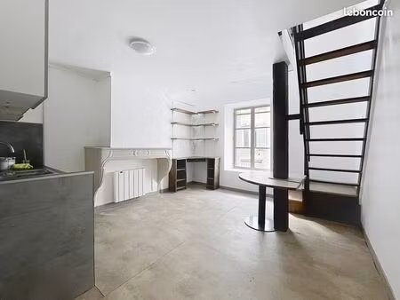 appartement 2 pièces 27 m²