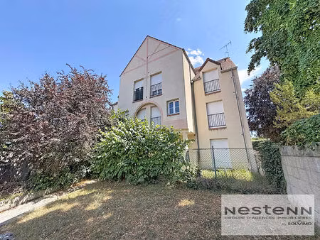 à vendre - studio avec jardin privatif et box à dammarie-les-lys