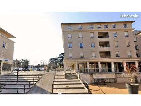 appartement 3 pièces 96 m²