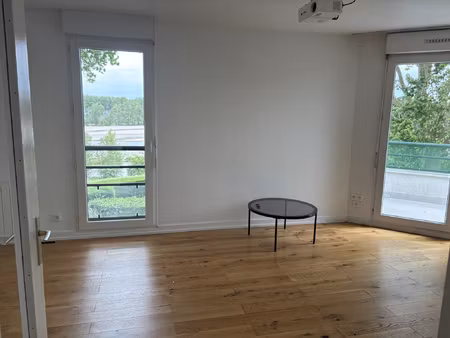 appartement t3 bord de loire