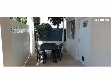 studio meublé de septembre à juin