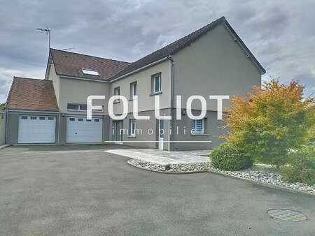 vente maison au mesnil-rouxelin (50000) : à vendre / 170m² le mesnil-rouxelin