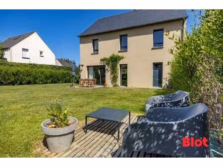 vente maison à dinard centre ville (35800) : à vendre / 112m² dinard centre ville