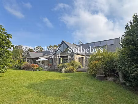 maison de luxe à vendre à spézet