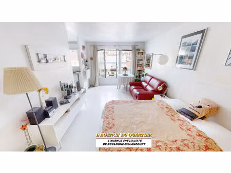 allée maillasson grand studio 30 m² lumineux immeuble récent cave parking