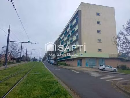 vente bureaux et commerces à brest recouvrance (29200) : à vendre / 131m² brest recouvranc