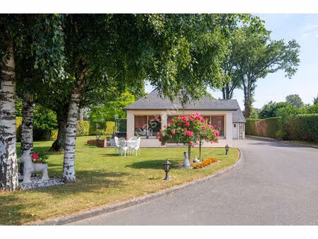 maison spacieuse 8 pièces à vendre à louvigné de bais