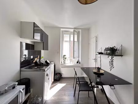 vente immeuble 138m2 reims 51100 - 359900 € - surface privée