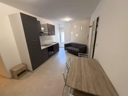 appartement t2 meublé à louer disponible immédiatement