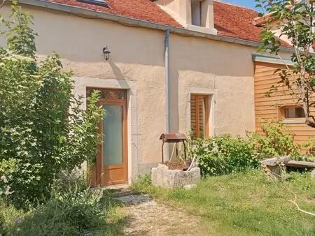 maison de village à savoisy (21500)