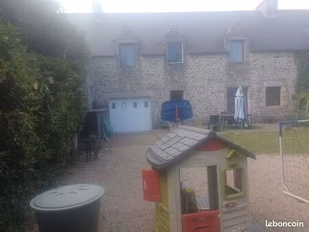 a louer maison derrière la clinique oceane