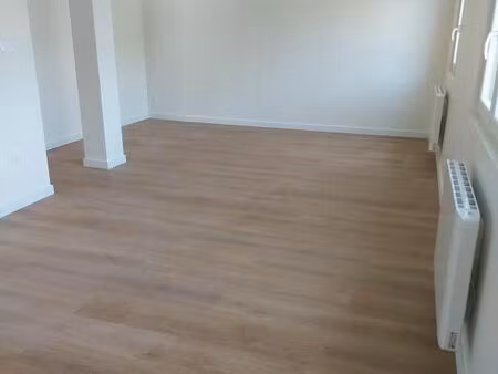 maison 3 pièces 90 m²