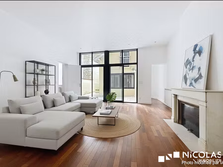 appartement t3/t4 avec terrasse et parking – triangle d'or /