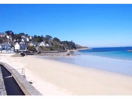 maison vue mer avec vie de plain pied à tréboul. plage à pied