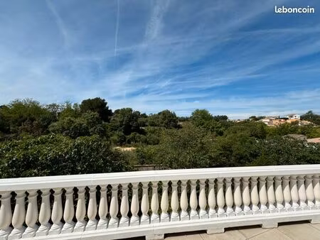 maison au calme absolu avec vue magnifique sur zone boisée