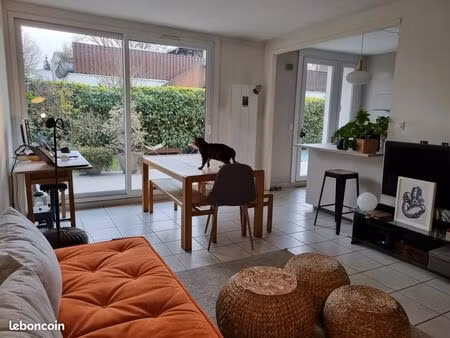 t3 meylan rez-de-jardin
