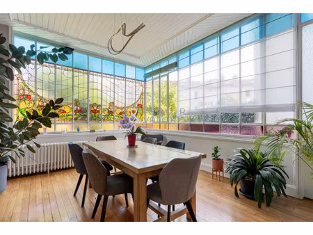 maison de luxe à vendre dans le quartier mon désert-jeanne d'arc