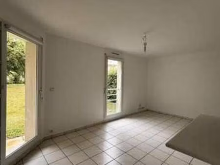 location appartement 2 pièces à vannes (56000) : à louer 2 pièces / 47m² vannes
