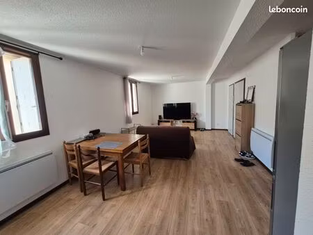 appartement - 3 pièces - 65 m²