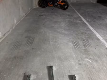 location parking sécurisé en sous-sol