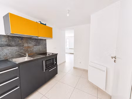 appartement 2 pièces 32,55m2 strasbourg centre 67000 entière