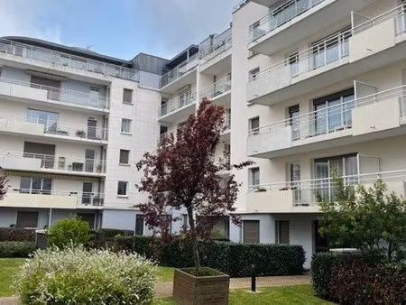 studio rive gauche quartier saint sever dans résidence sécurisée