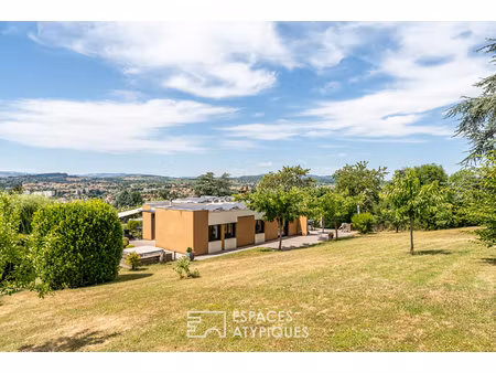 maison d'architecte entièrement rénovée avec vue panoramique